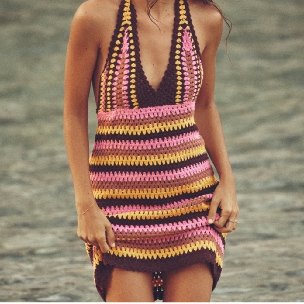 ZARA, Colourful Retro Crochet Halter Dress, with deep V-Neck Size Large - Picture 1 of 17
